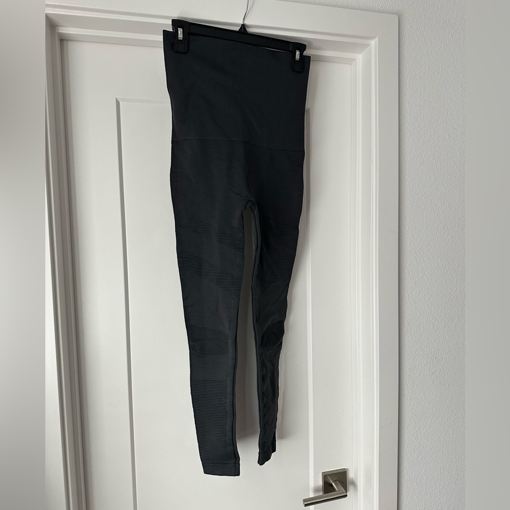 Belly Bandit Leggings